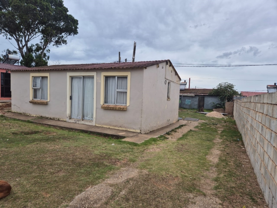 2 Bedroom Property for Sale in Kwa Nobuhle Eastern Cape